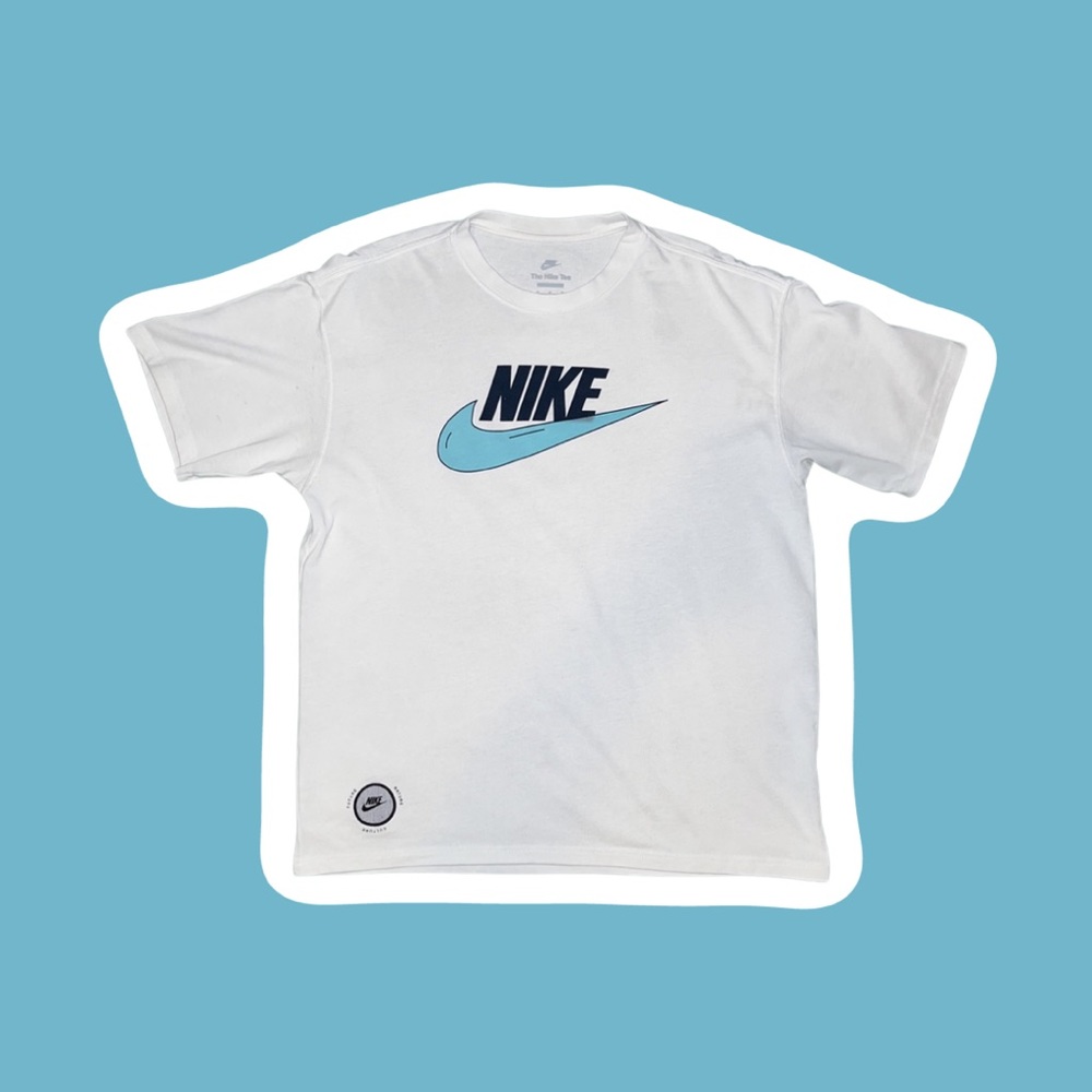 Nike Graphic Tee - Purpose moves us